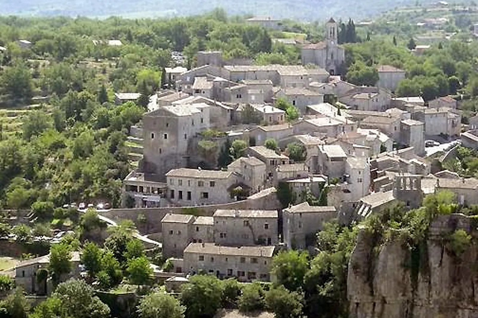 Lieux événementiels, VILLAGES DE GÎTES L'ESCAPADE