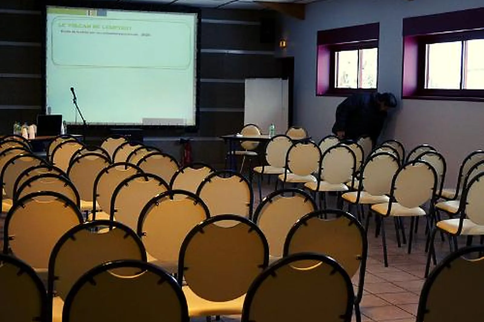 Lieux événementiels, VOLCAN DE LEMPTÉGY