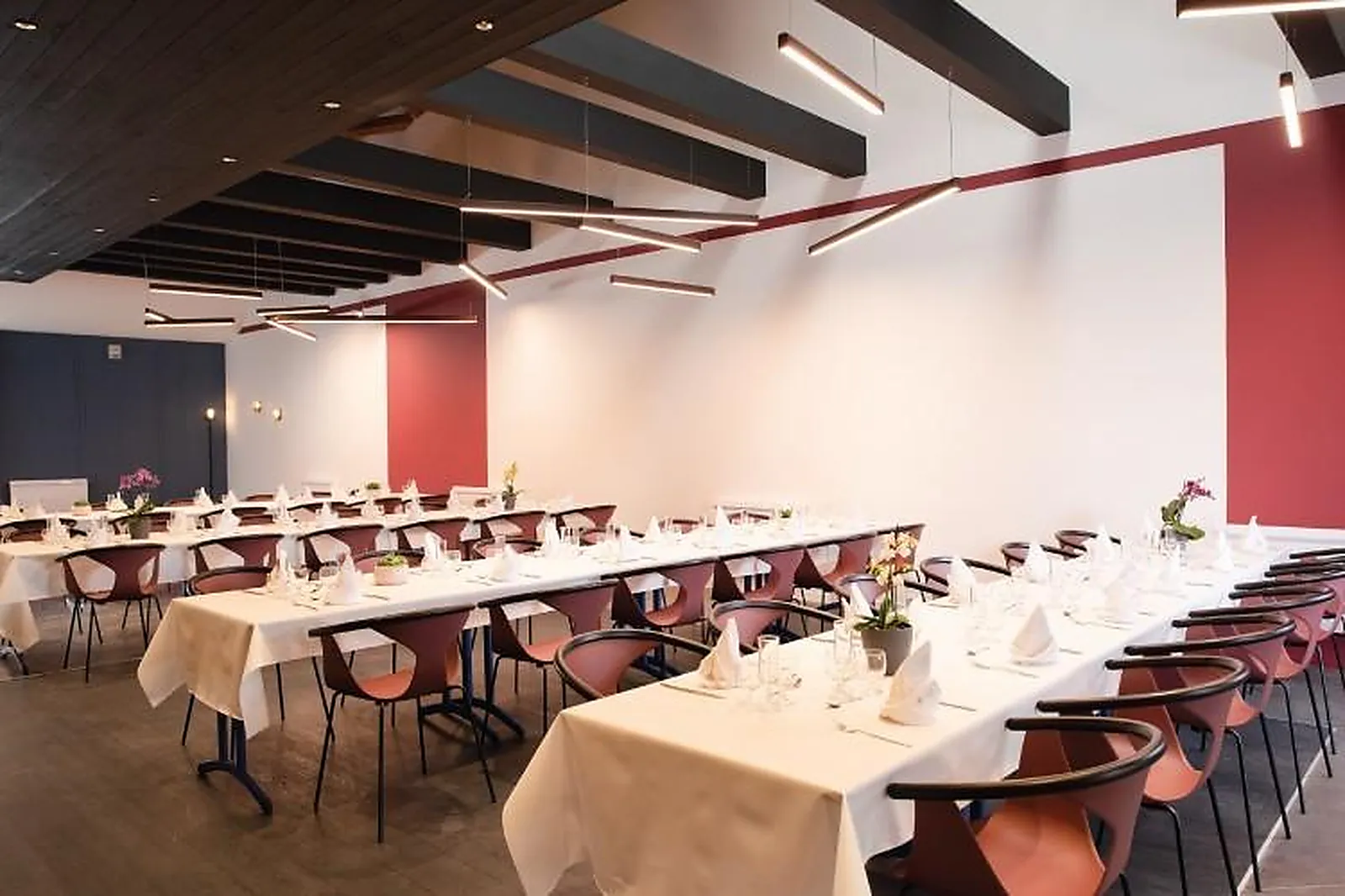 Lieux événementiels, VOLCAN DE LEMPTÉGY