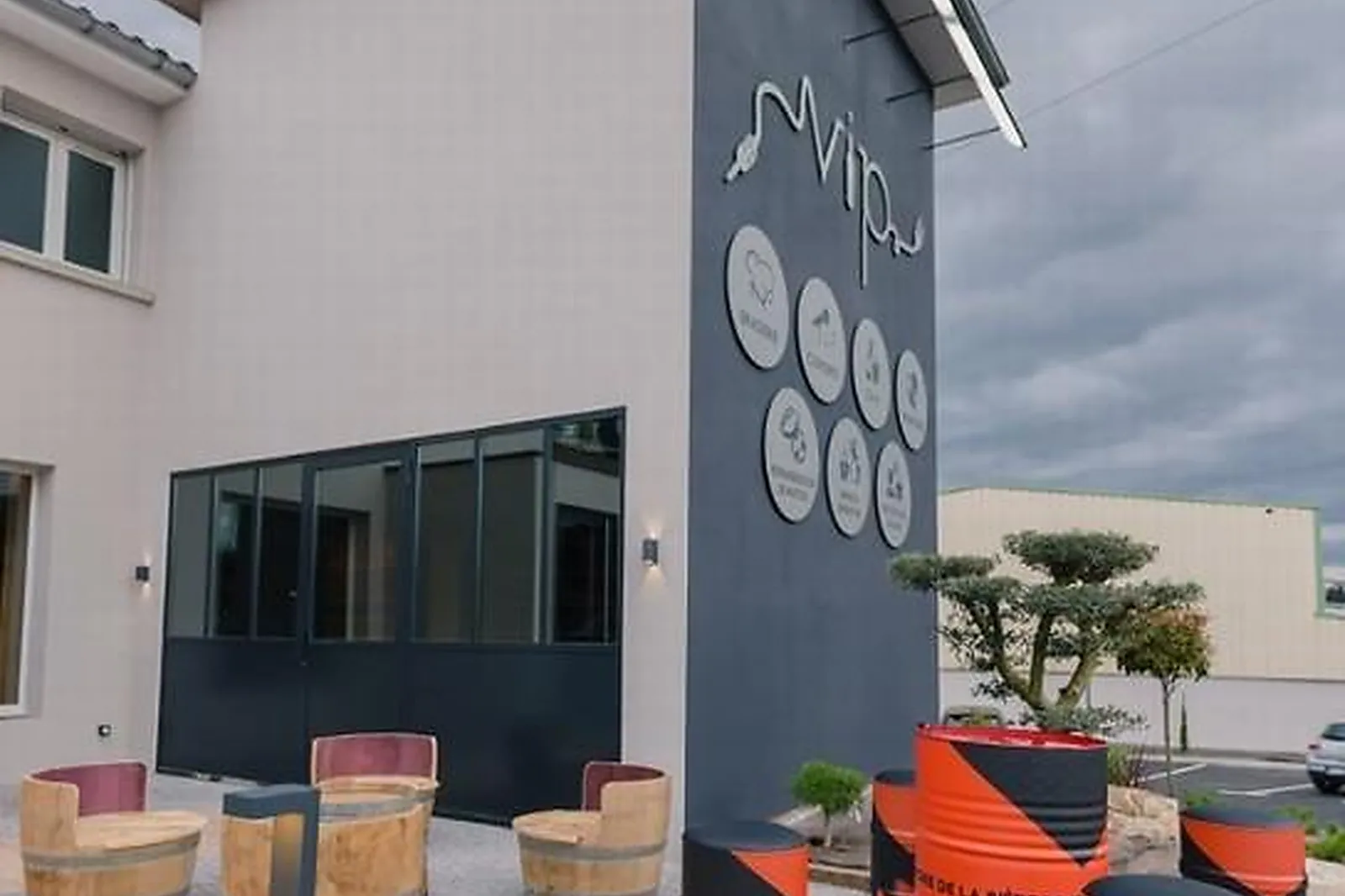 Lieux événementiels, VOTRE INSTANT PLAISIR