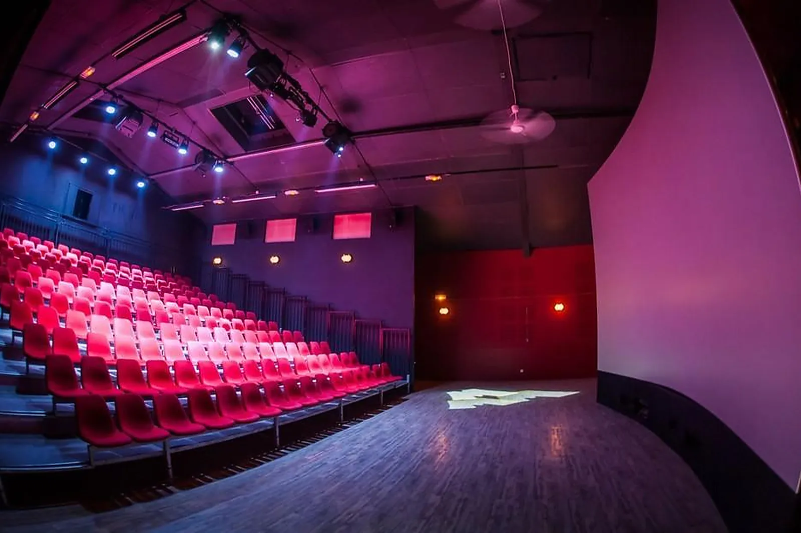 Lieux événementiels, WALIBI RHÔNE-ALPES