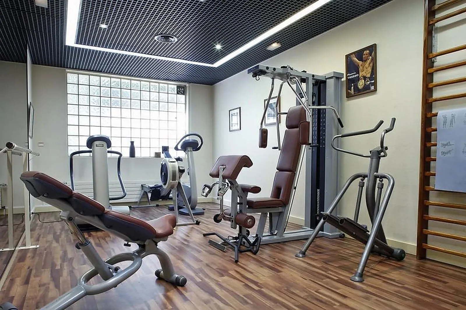 Lieux événementiels, WARWICK REINE ASTRID LYON