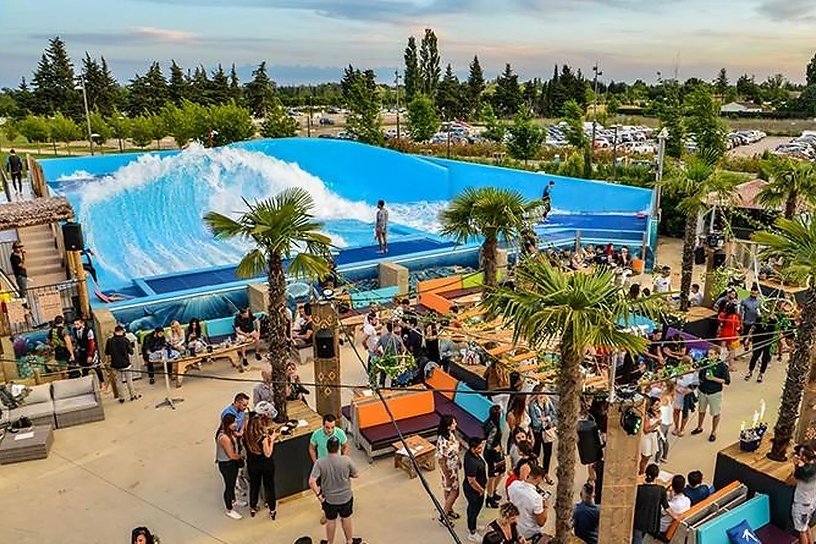 Lieux événementiels, WAVE ISLAND