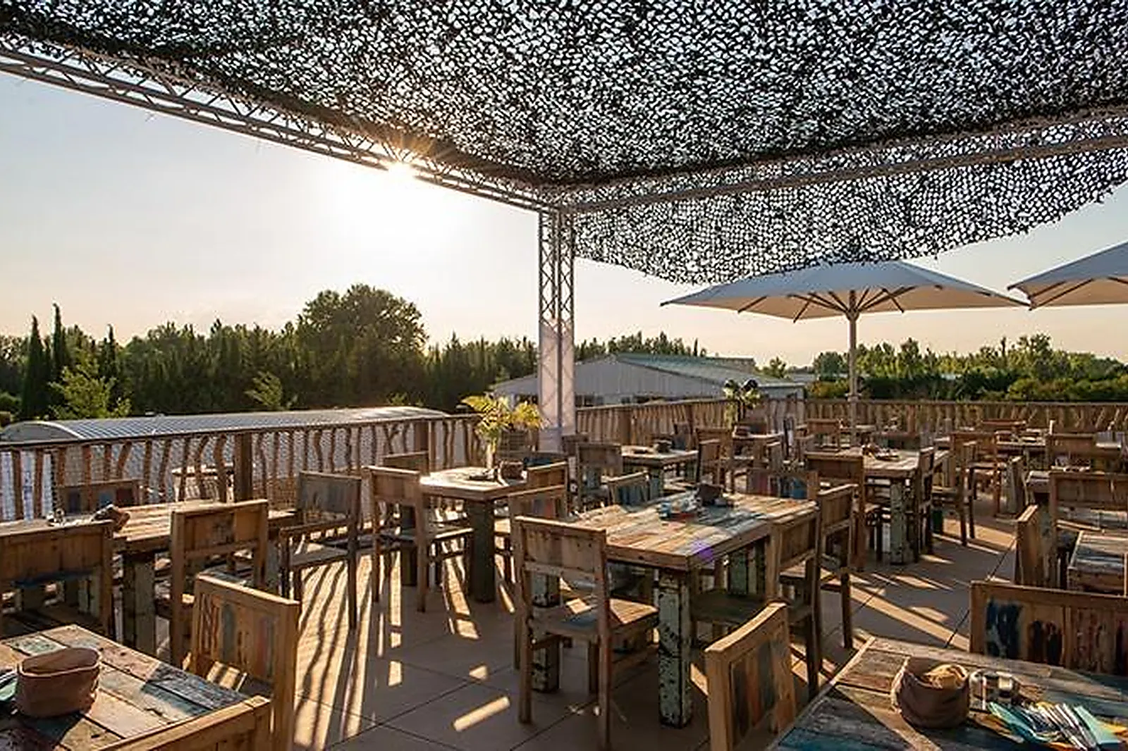 Lieux événementiels, WAVE ISLAND