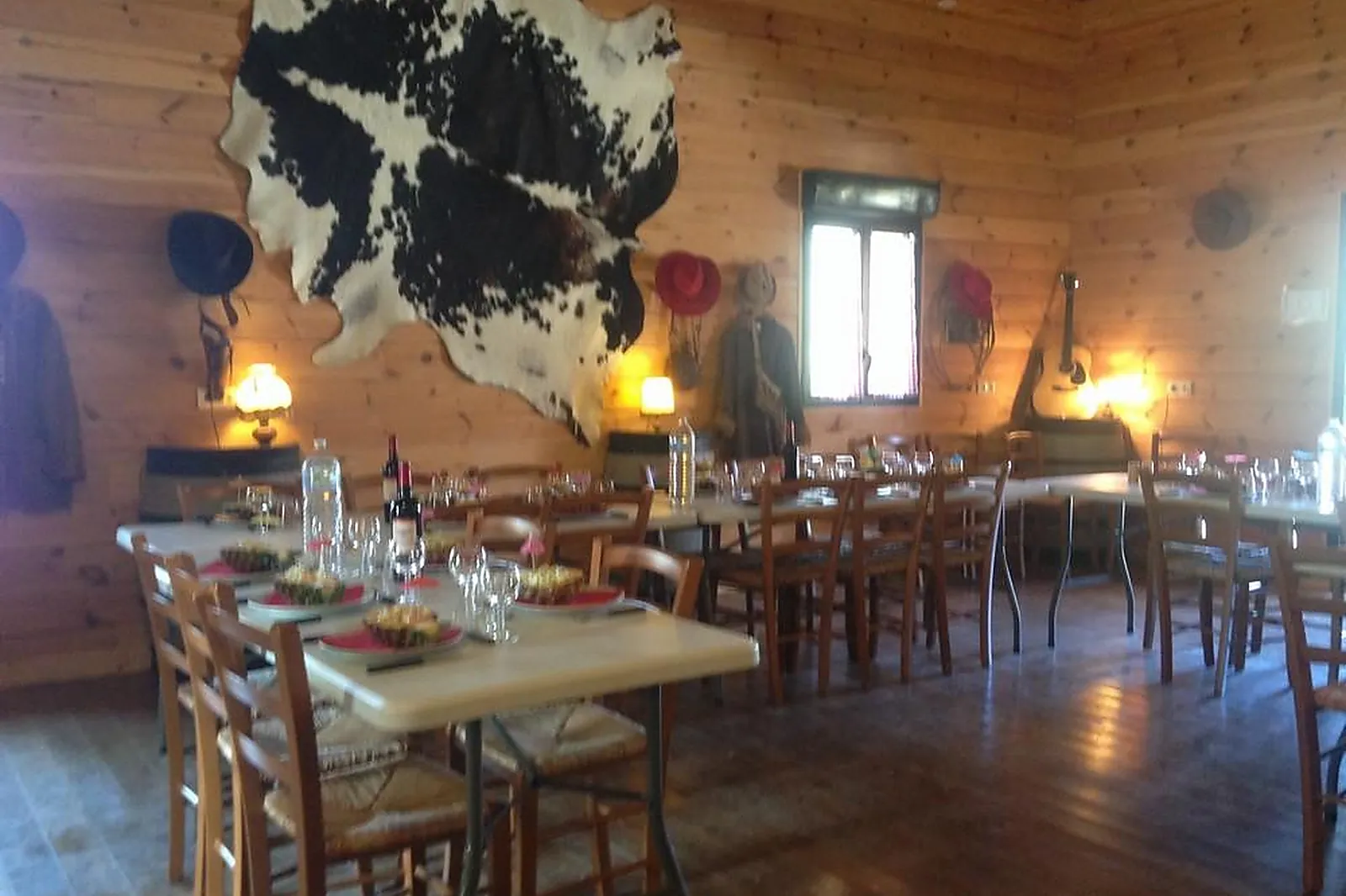 Lieux événementiels, WESTERN CITY