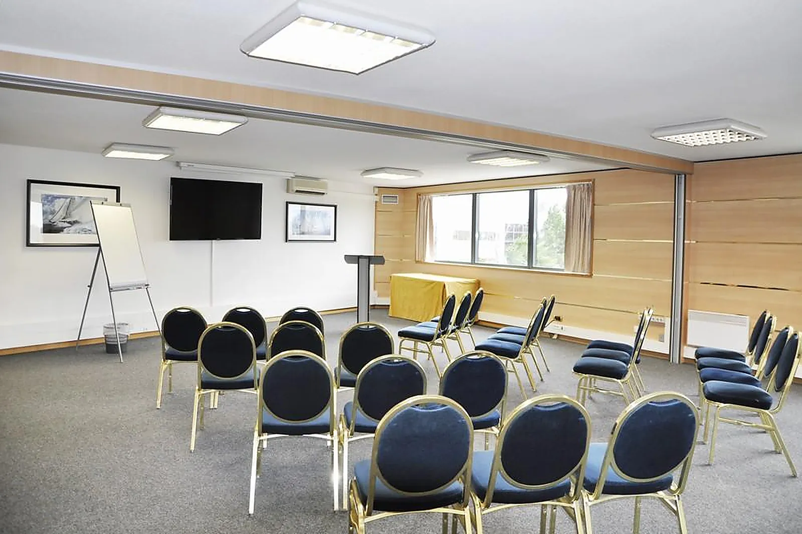 Lieux événementiels, WESTOTEL NANTES-ATLANTIQUE