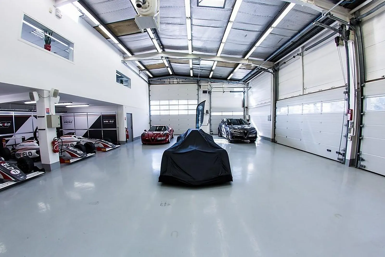 Lieux événementiels, WINFIELD RACING SCHOOL