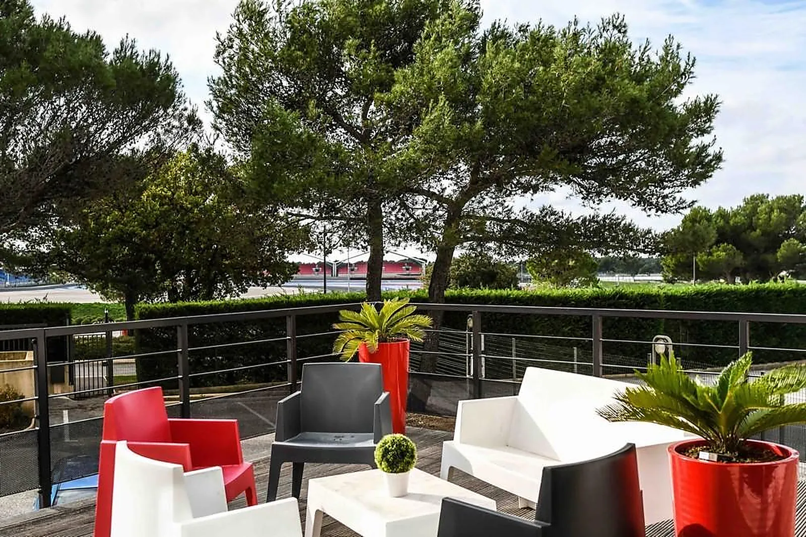 Lieux événementiels, WINFIELD RACING SCHOOL