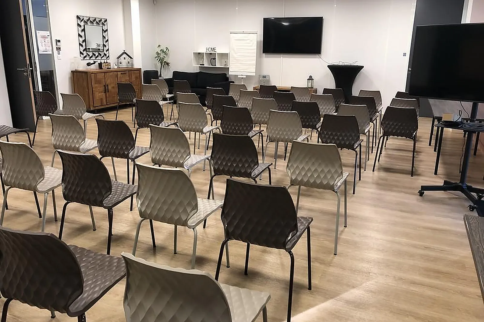 Lieux événementiels, WORK SWEET HOME