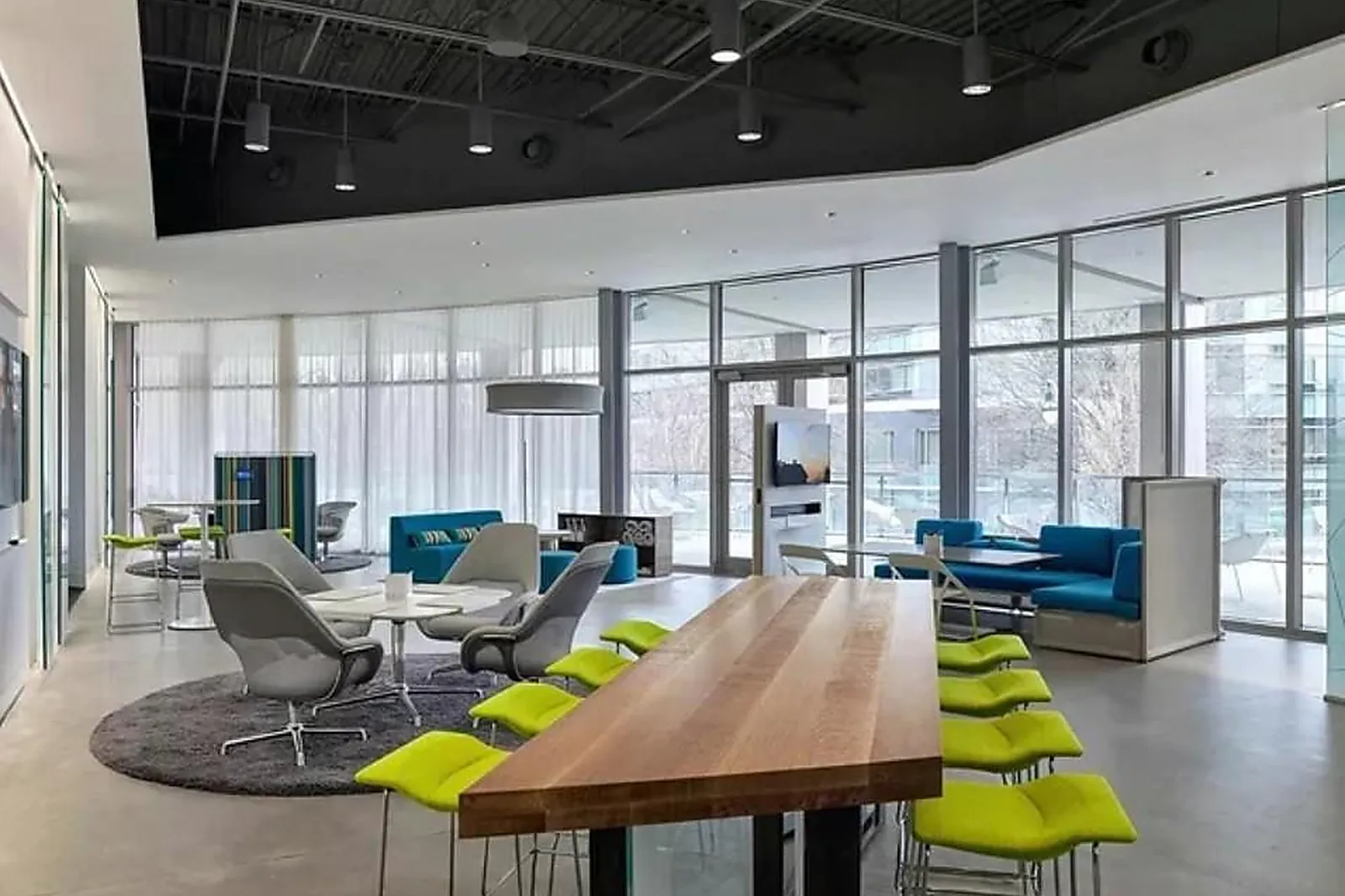 Lieux événementiels, WORKING ROLLS AIX-EN-PROVENCE DURANNE