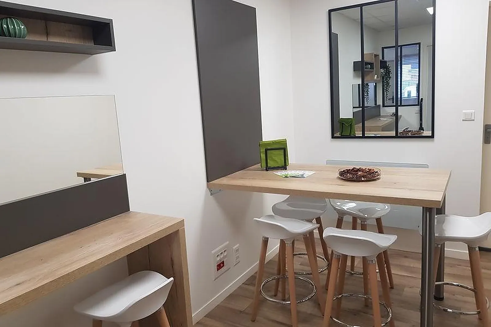 Lieux événementiels, WORKINLOC