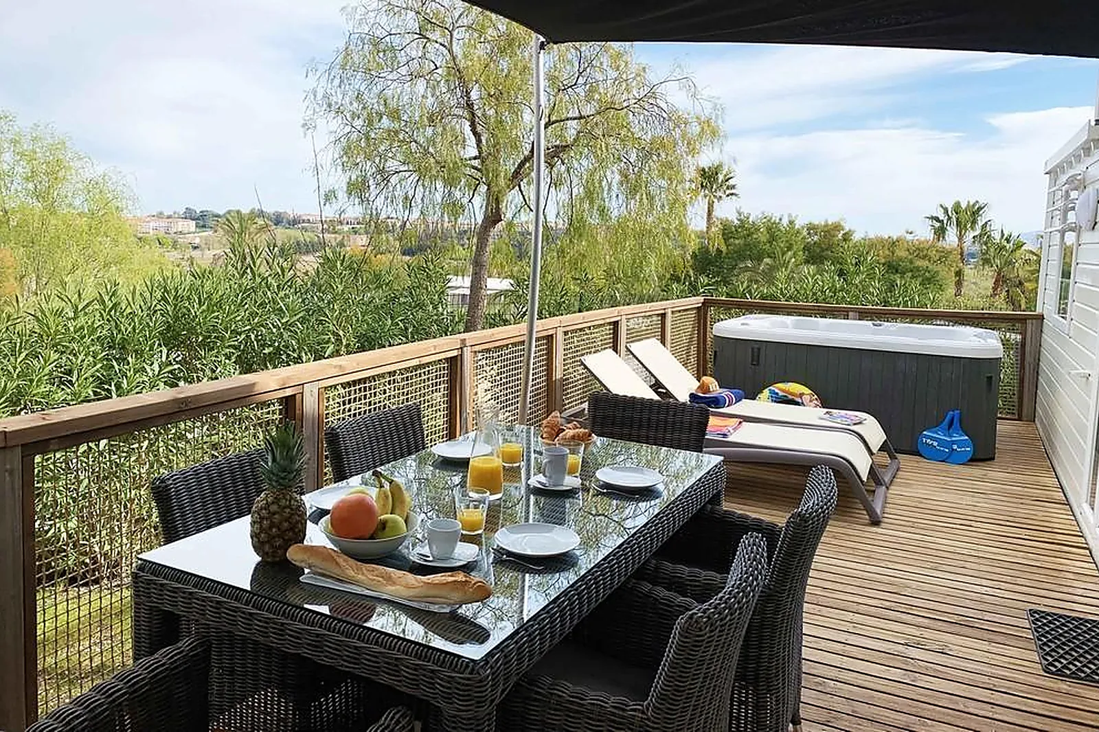 Lieux événementiels, YELLOH! VILLAGE DOMAINE DU COLOMBIER