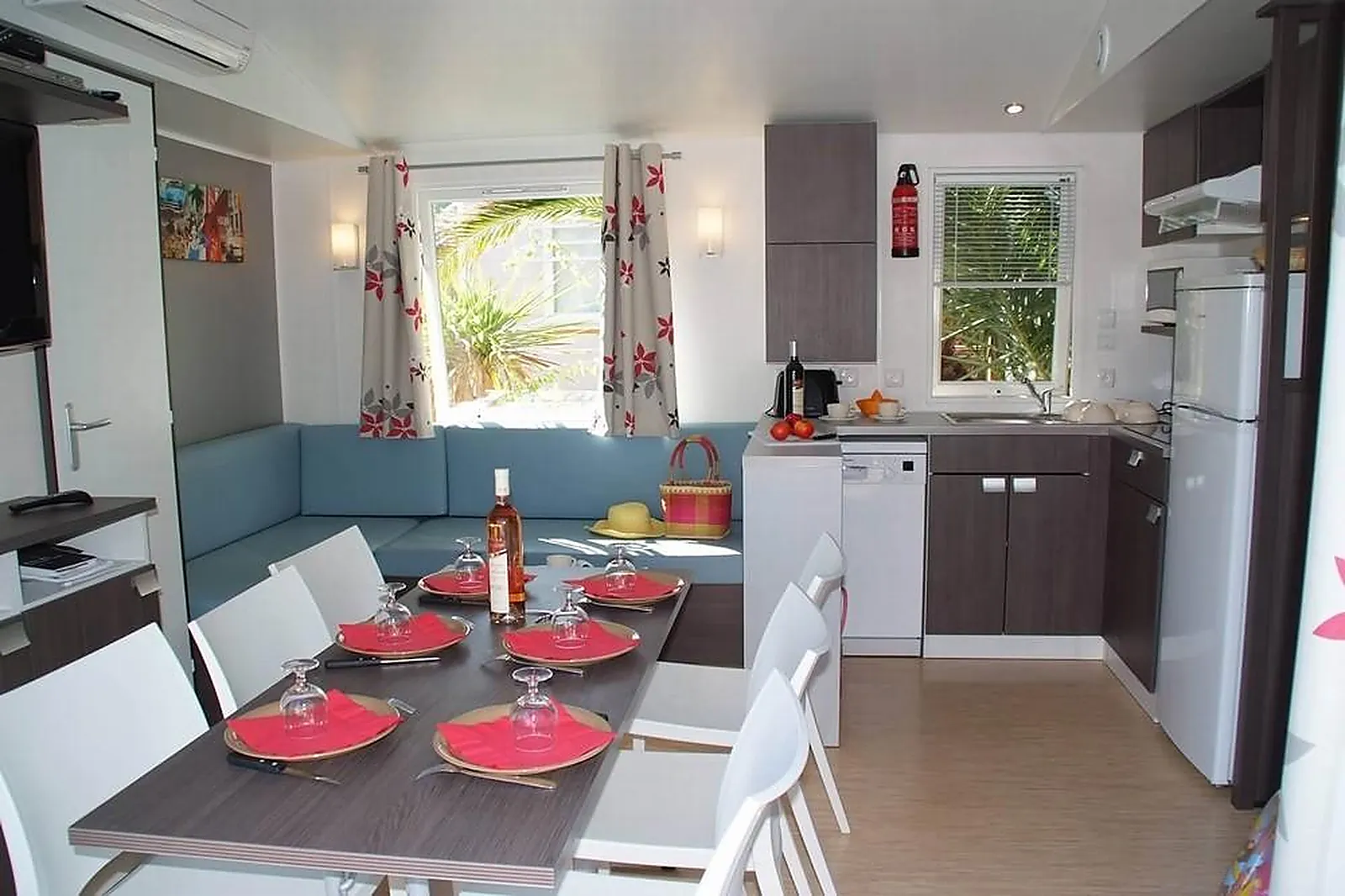 Lieux événementiels, YELLOH! VILLAGE DOMAINE DU COLOMBIER