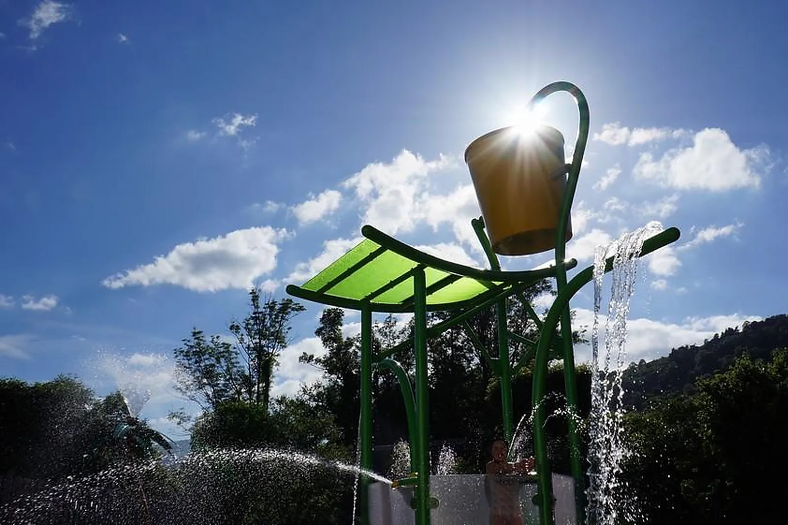 Lieux événementiels, YELLOH! VILLAGE LE PRÉ BAS