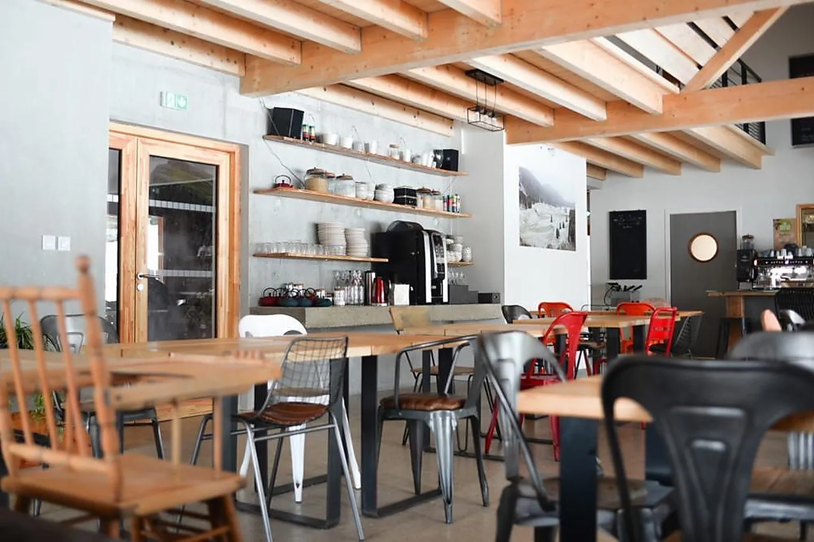 Lieux événementiels, ZECAMP