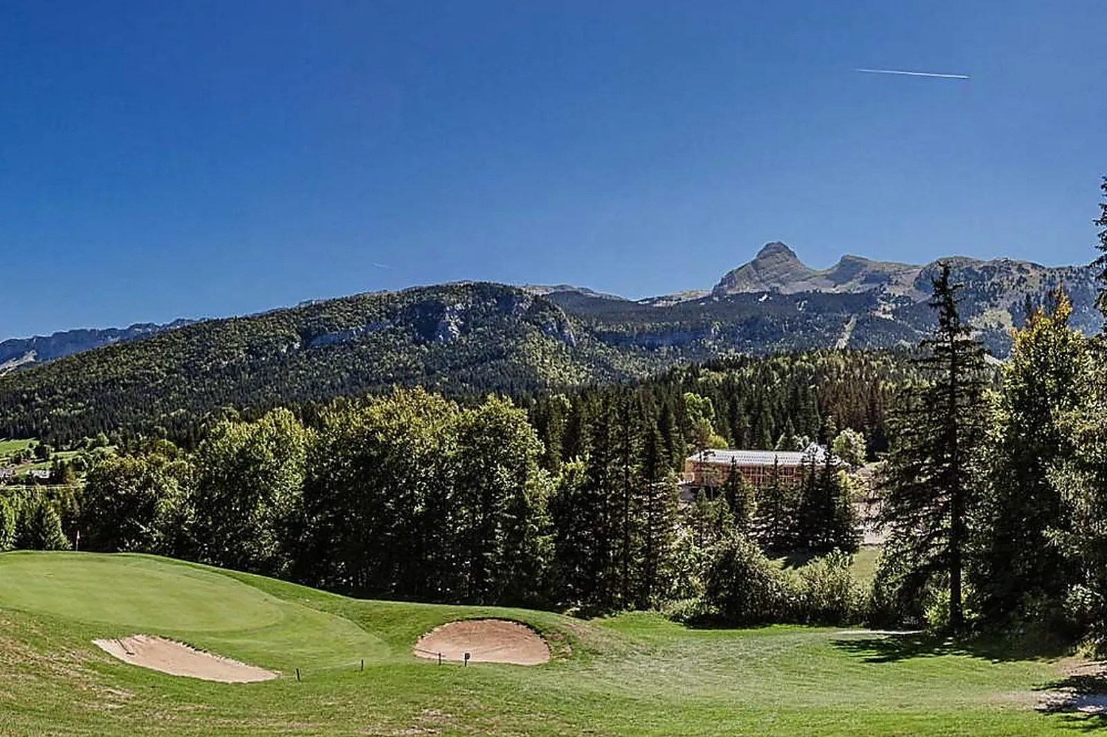 Lieux événementiels, ZECAMP