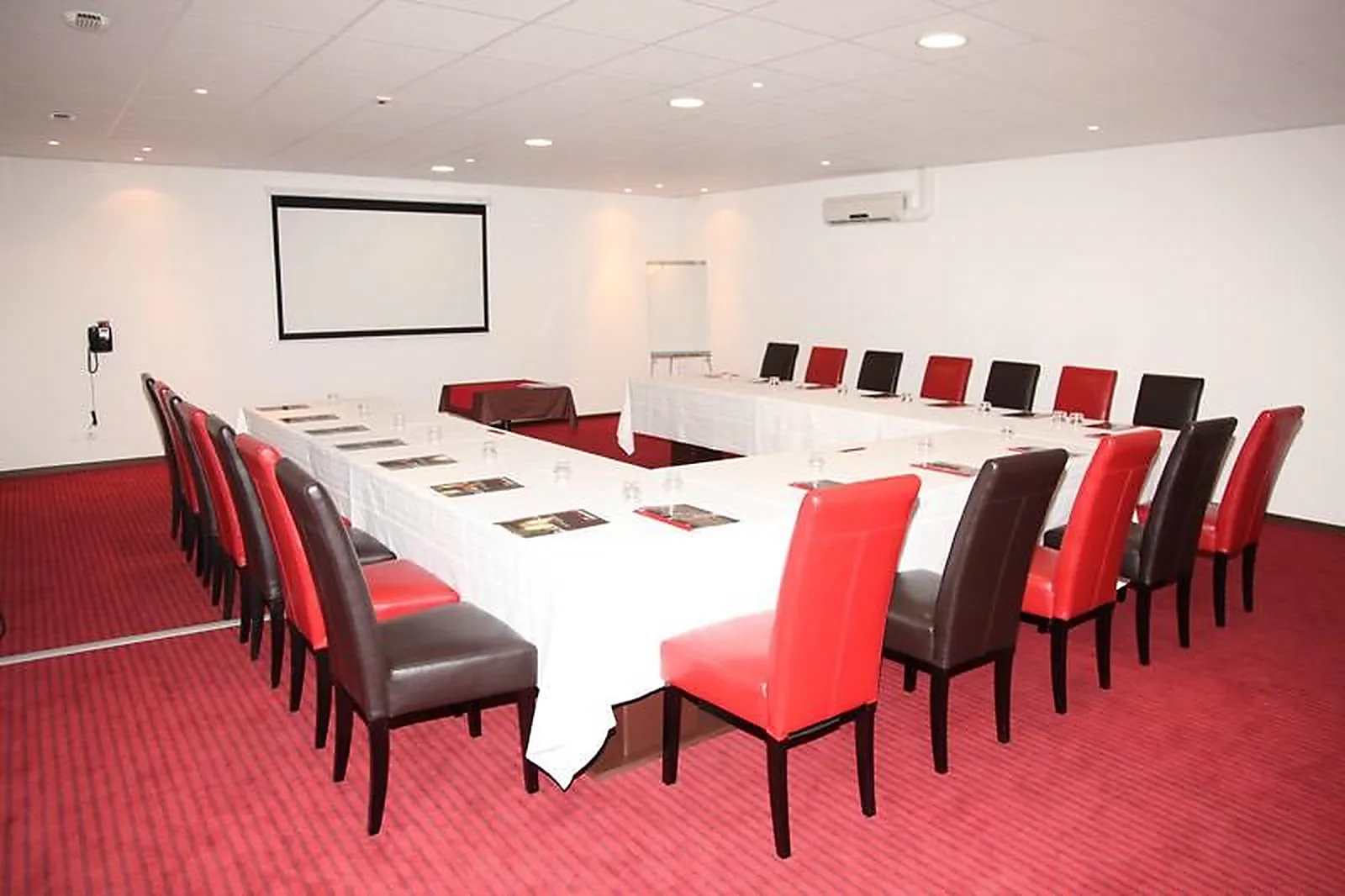 Lieux événementiels, ZENIA HÔTEL ET SPA