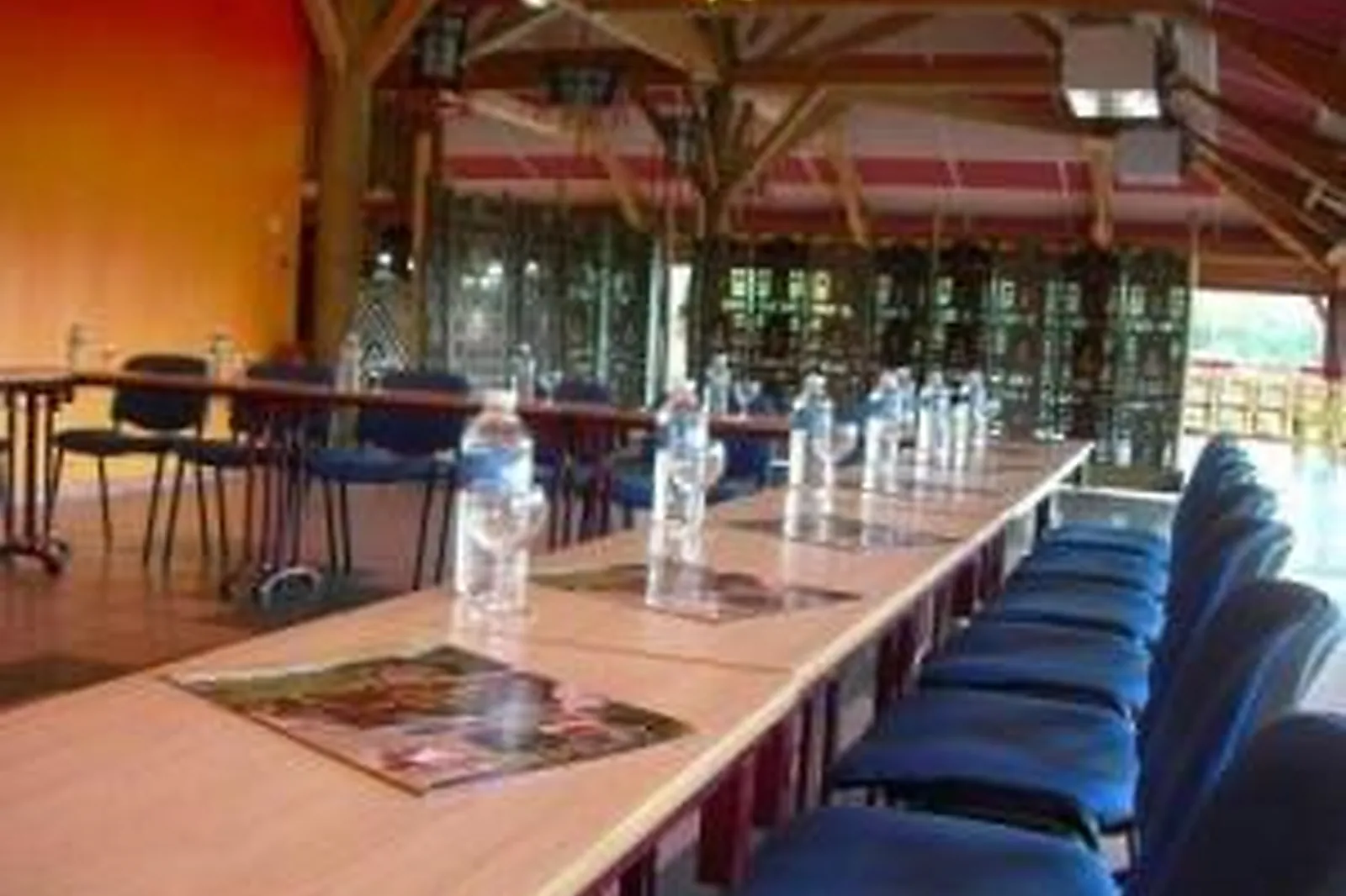 Lieux événementiels, ZOO DE CERZA