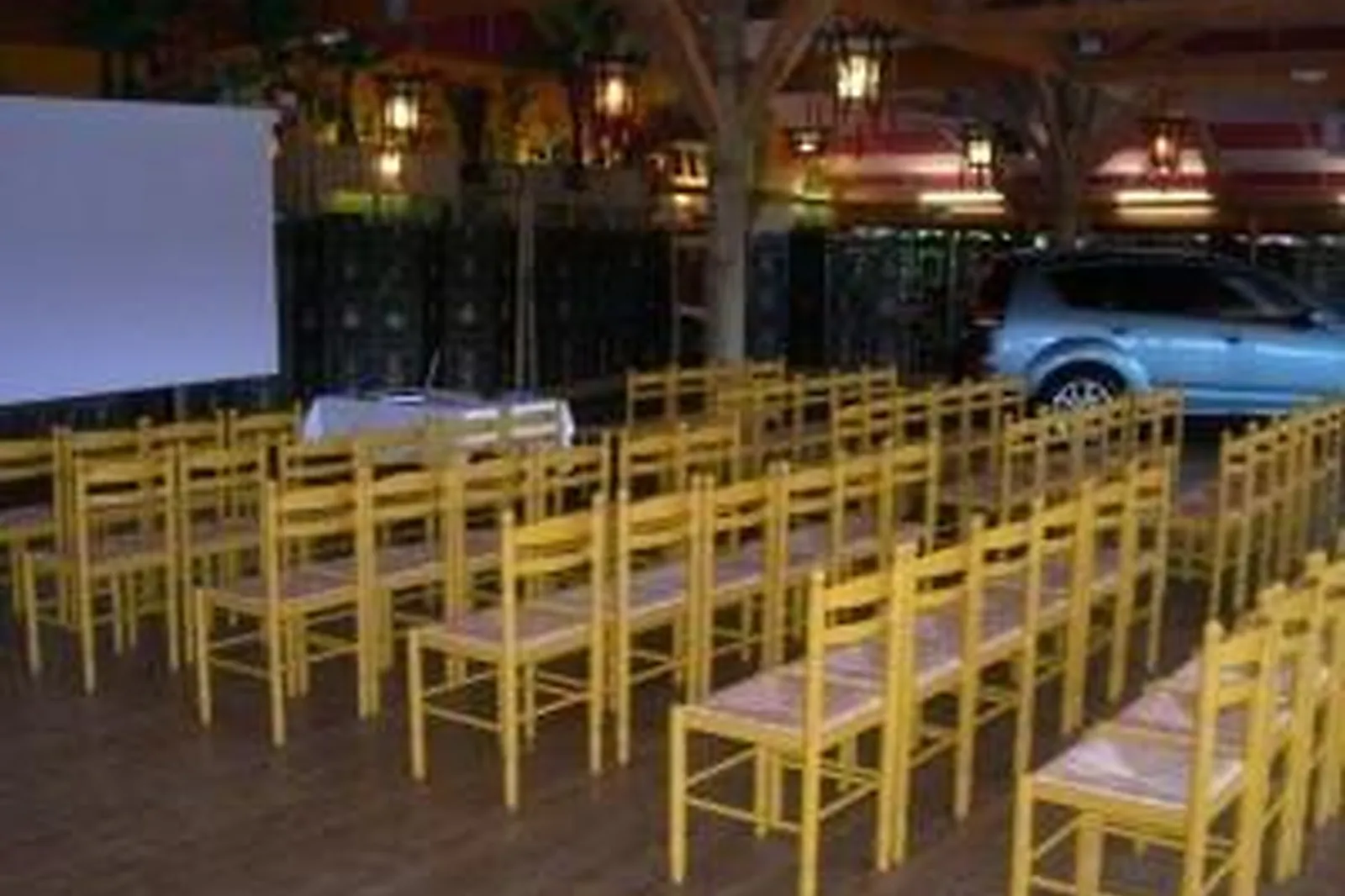 Lieux événementiels, ZOO DE CERZA