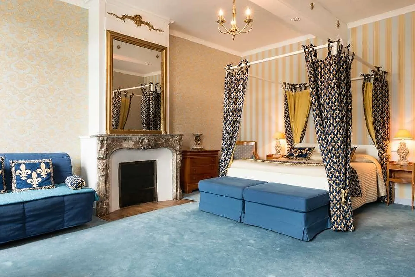 Lieux événementiels, LA CHÂINE D'OR