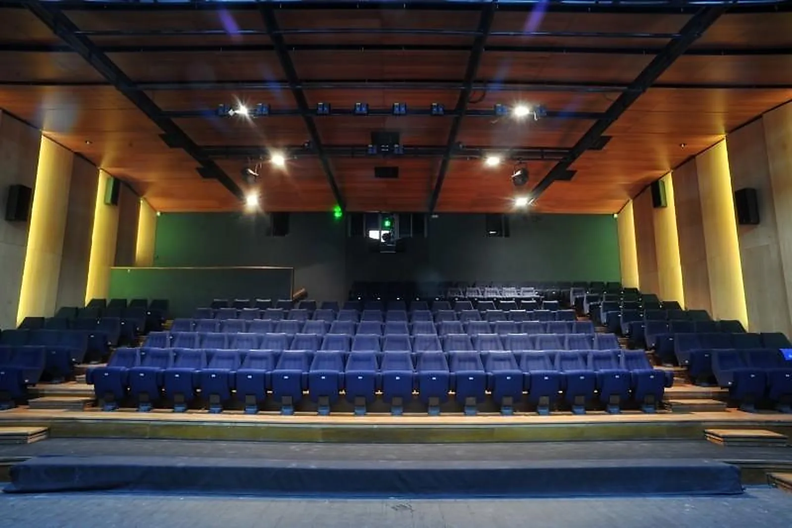 Lieux événementiels, LA COMÈTE