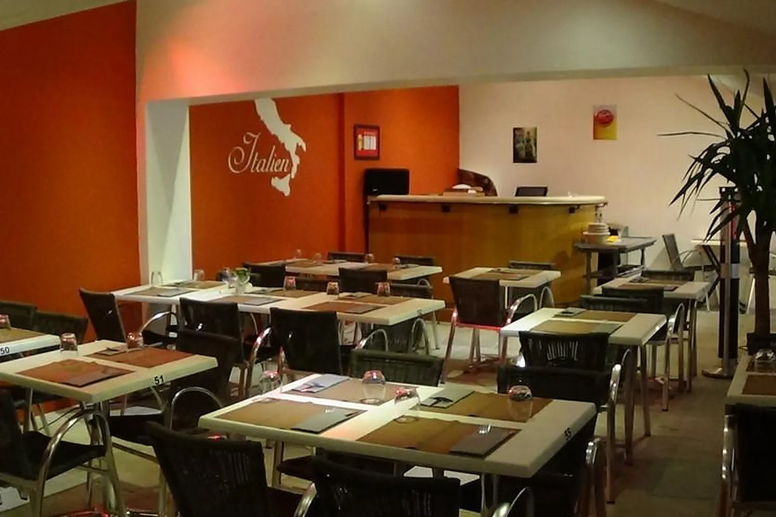 Lieux événementiels, LE BISTRO ITALIEN