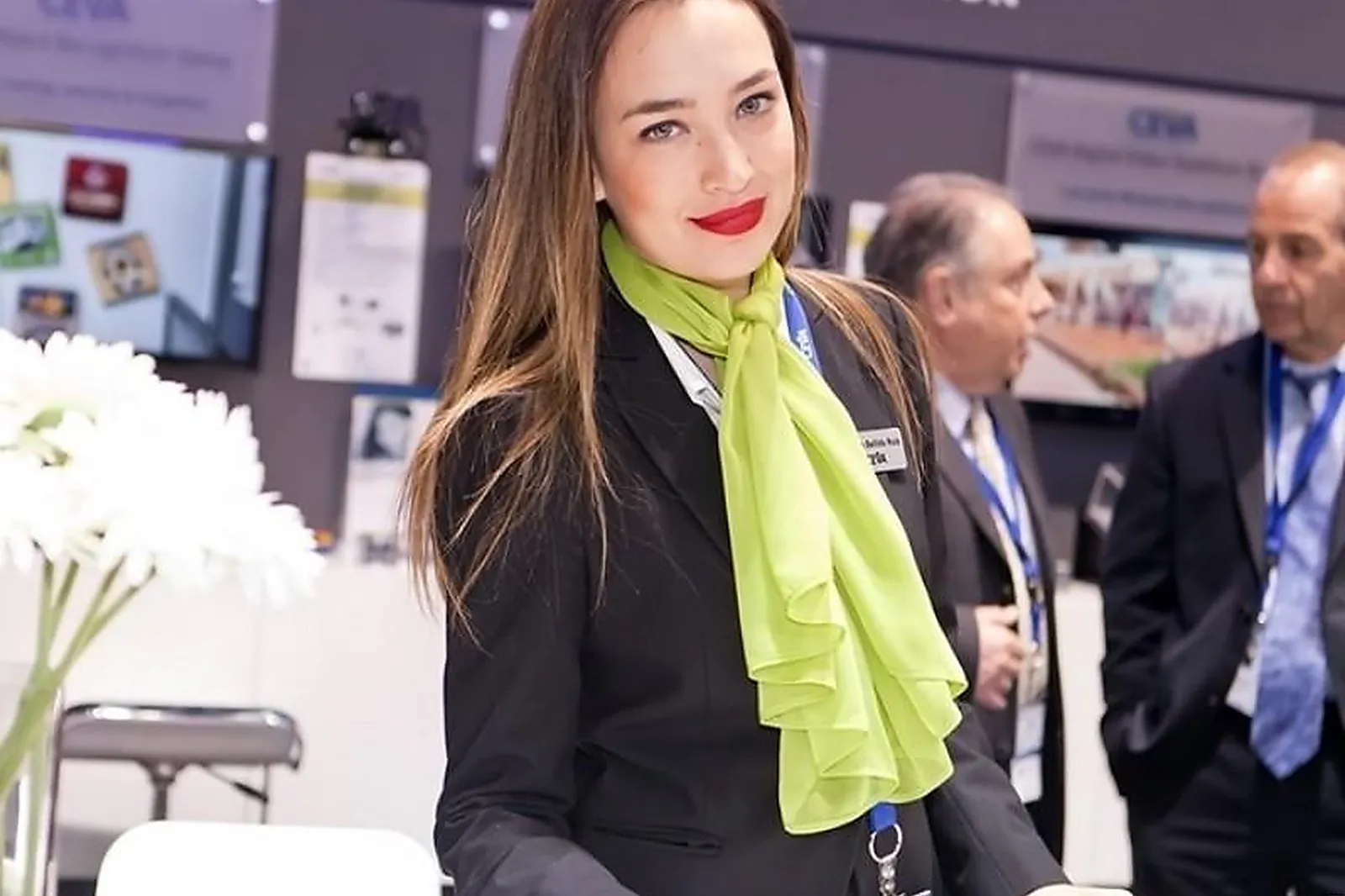 Hôtes et hôtesses d'accueil, SAONA HÔTESSES