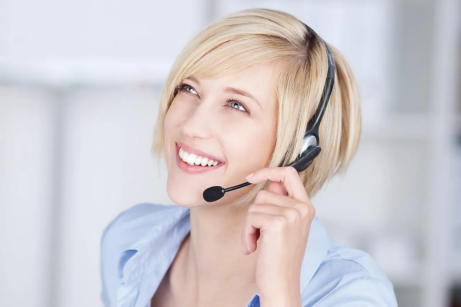 Hôtes et hôtesses d'accueil, EDEN ACCUEIL