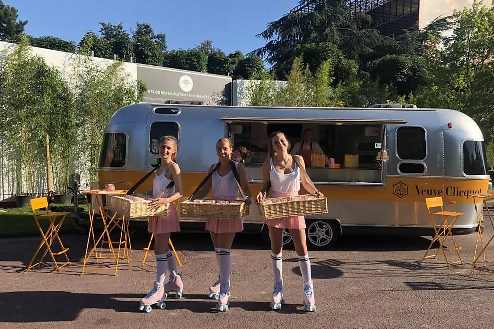 Hôtes et hôtesses d'accueil, DSD ORGANISATION