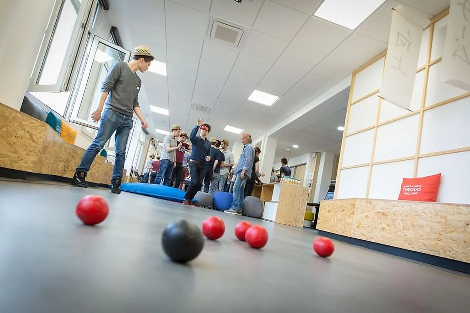 Animations événementielles, AUTOUR D'UN BUT