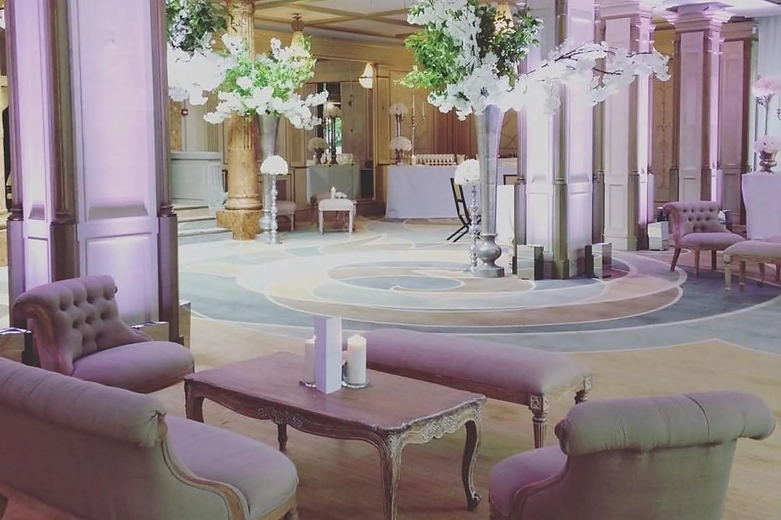 Île-de-France, FOURNITURES POUR EXPOSITIONS - PANTIN (SEINE-SAINT-DENIS) : 126 EVENTS