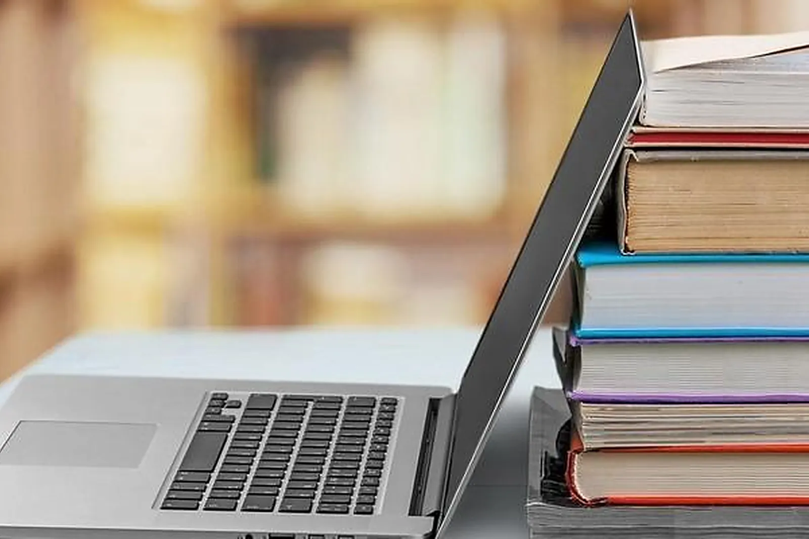 Services événementiels, ALTERNATIVE TRADUCTION