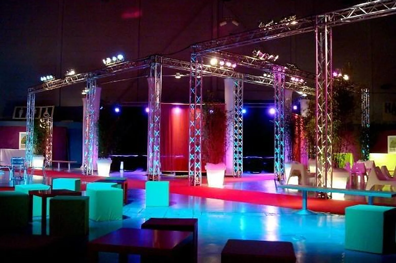 Services événementiels, AXYOM