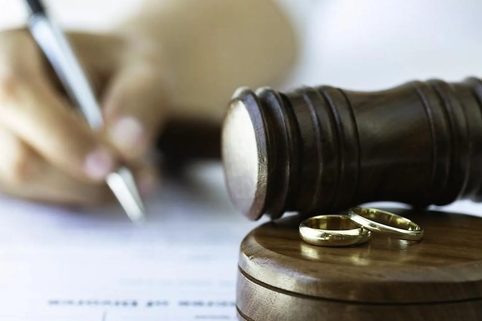 Traducteur, JURITRAD