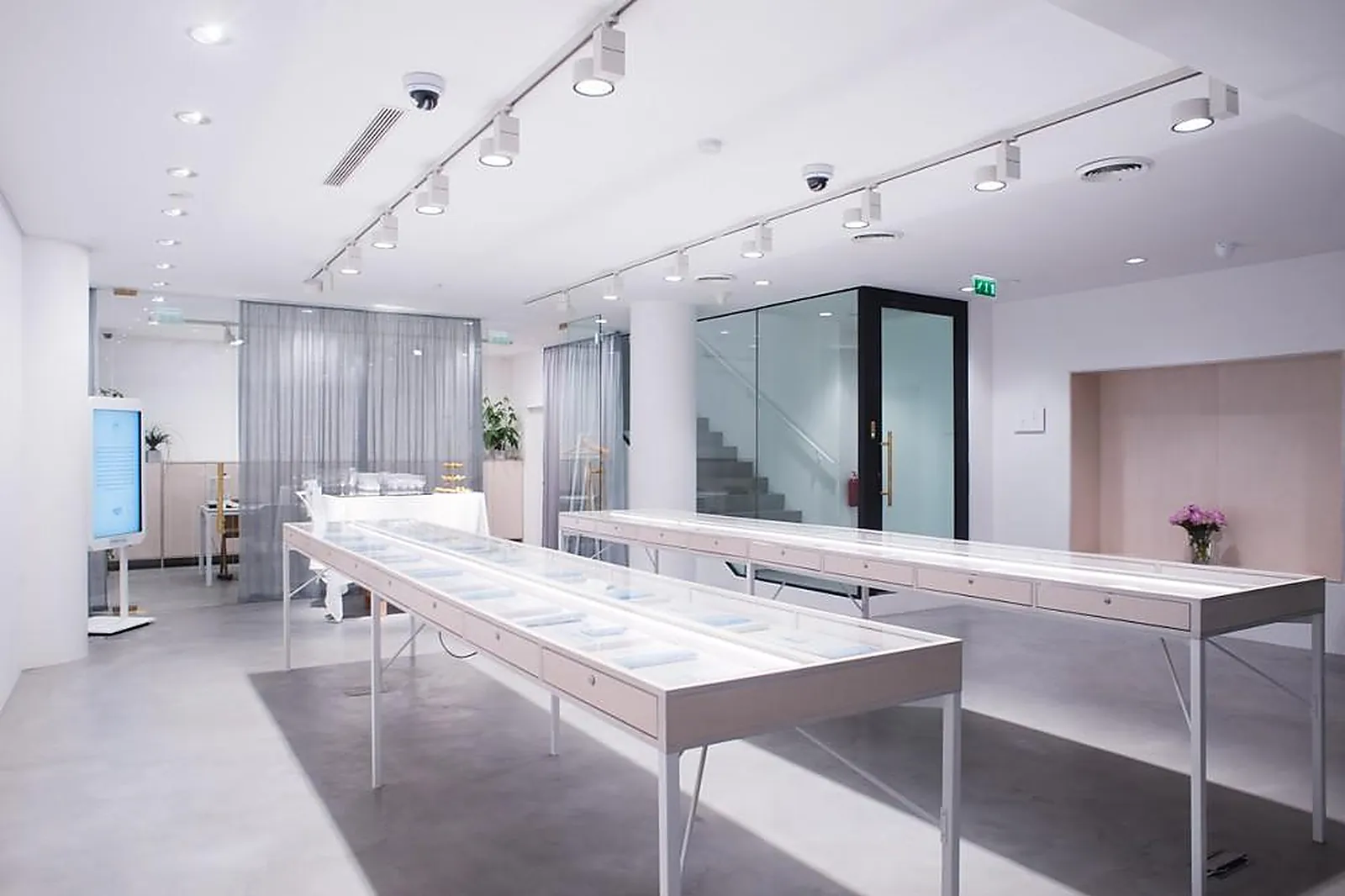 Photographe, PHOTOGRAPHES - PARIS (PARIS) : JIMMY SENG TRISTAO