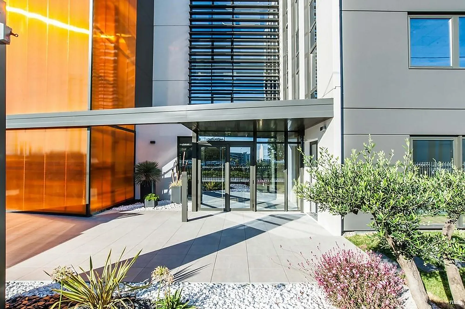 Photographe, PHOTOGRAPHES - TOULOUSE (HAUTE-GARONNE) : PIXCITY