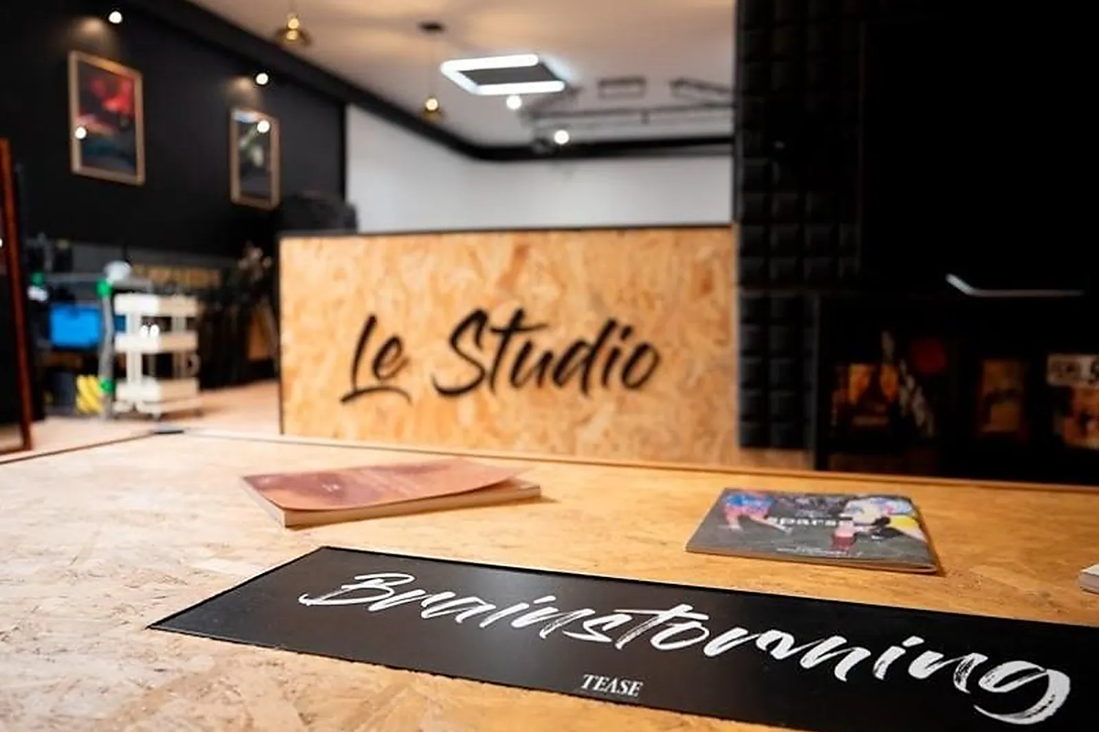 Prestataire Technique Audiovisuel, RÉALISATION AUDIOVISUELLE - OUGES (CÔTE-D'OR) : TEASE PROD