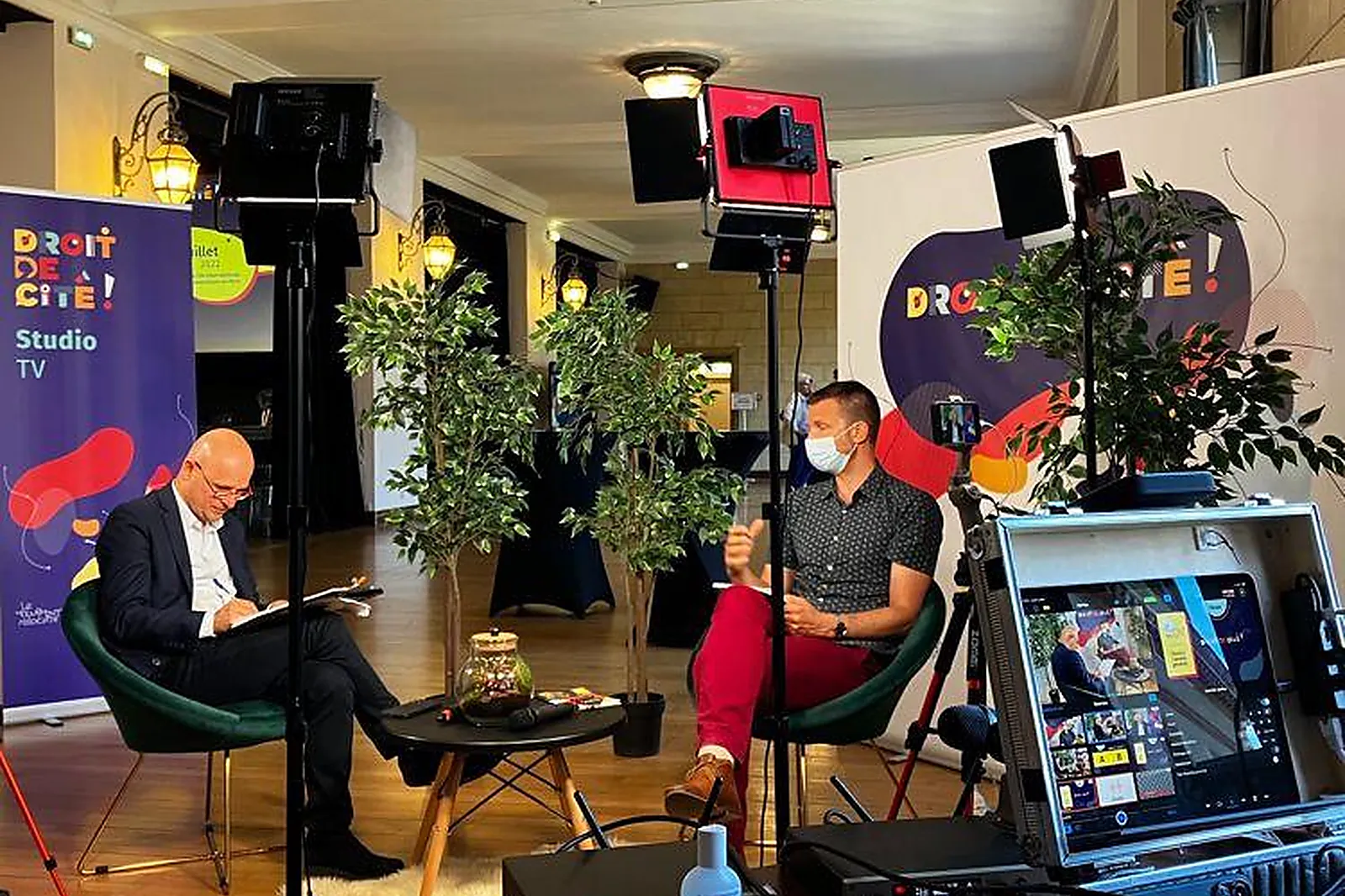 Prestataire Technique Audiovisuel, RÉALISATION AUDIOVISUELLE - PARIS (PARIS) : LES REGIES MOBILES