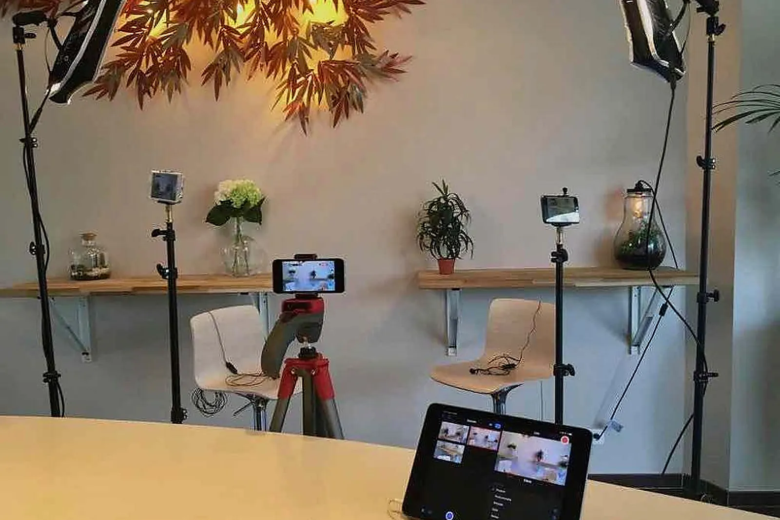 Prestataire Technique Audiovisuel, RÉALISATION AUDIOVISUELLE - PARIS (PARIS) : LES REGIES MOBILES