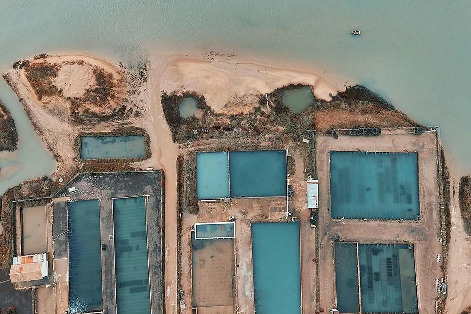 Prestataire Technique Audiovisuel, RÉALISATION AUDIOVISUELLE - SAINTE-FOY (VENDÉE) : DRONE OF VISUALS