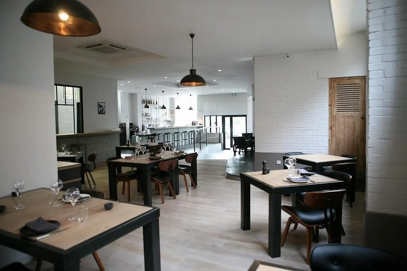 Cafés et Restaurants, RESTAURANTS - AGON-COUTAINVILLE (MANCHE) : SALICORNE RESTAURANT