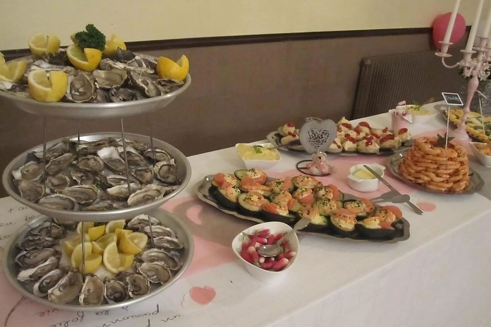 Cafés et Restaurants, RESTAURANTS - AILLY-LE-HAUT-CLOCHER (SOMME) : LES TISONS