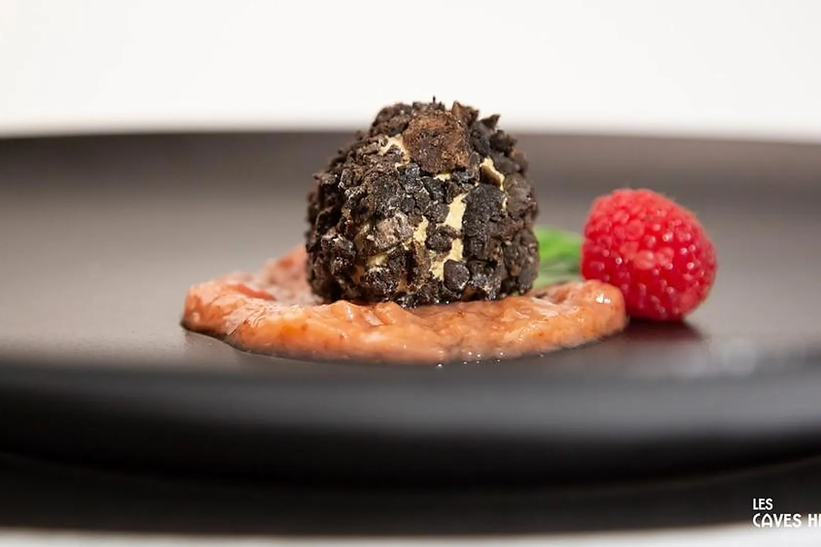 Cafés et Restaurants, RESTAURANTS - AIX-EN-PROVENCE (BOUCHES-DU-RHÔNE) : LES CAVES HENRI IV BY LE FORMAL