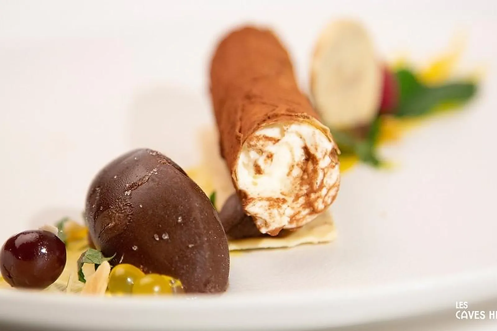 Cafés et Restaurants, RESTAURANTS - AIX-EN-PROVENCE (BOUCHES-DU-RHÔNE) : LES CAVES HENRI IV BY LE FORMAL