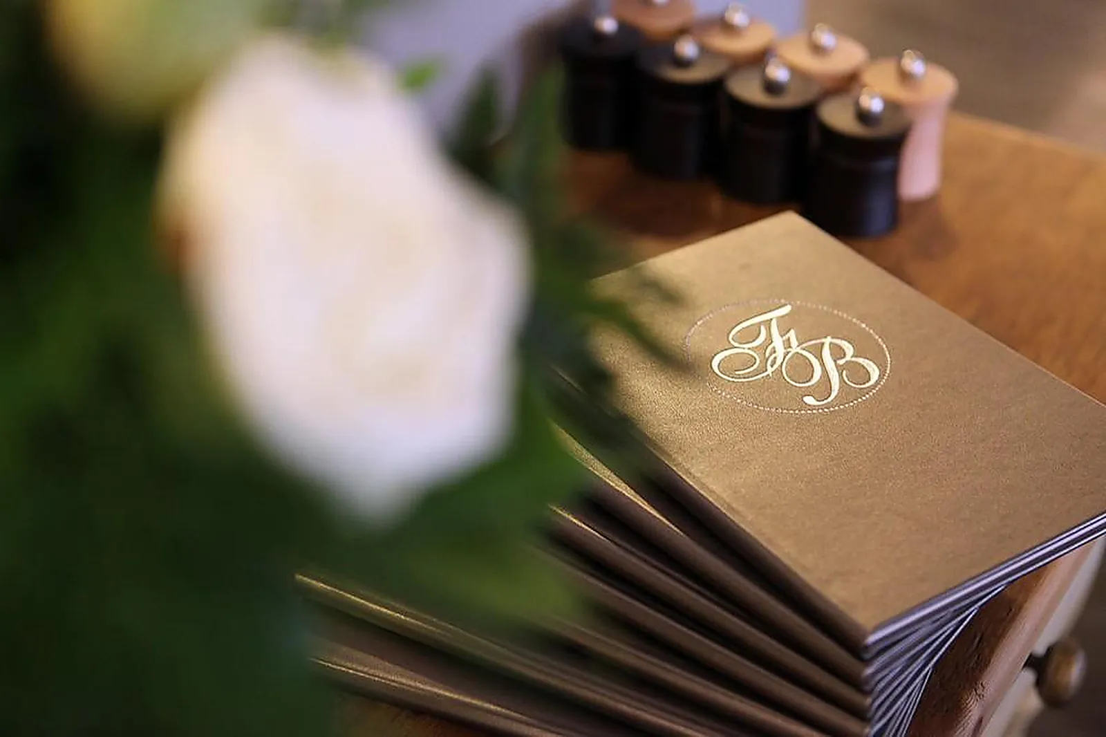 Cafés et Restaurants, RESTAURANTS - AMIENS (SOMME) : LES ORFÈVRES