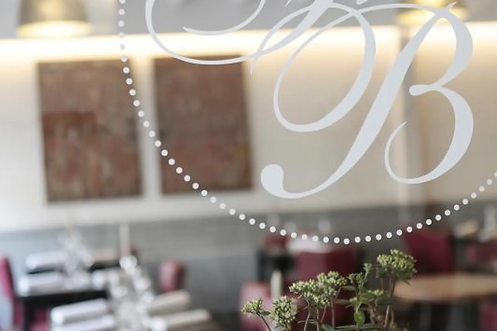 Cafés et Restaurants, RESTAURANTS - AMIENS (SOMME) : LES ORFÈVRES