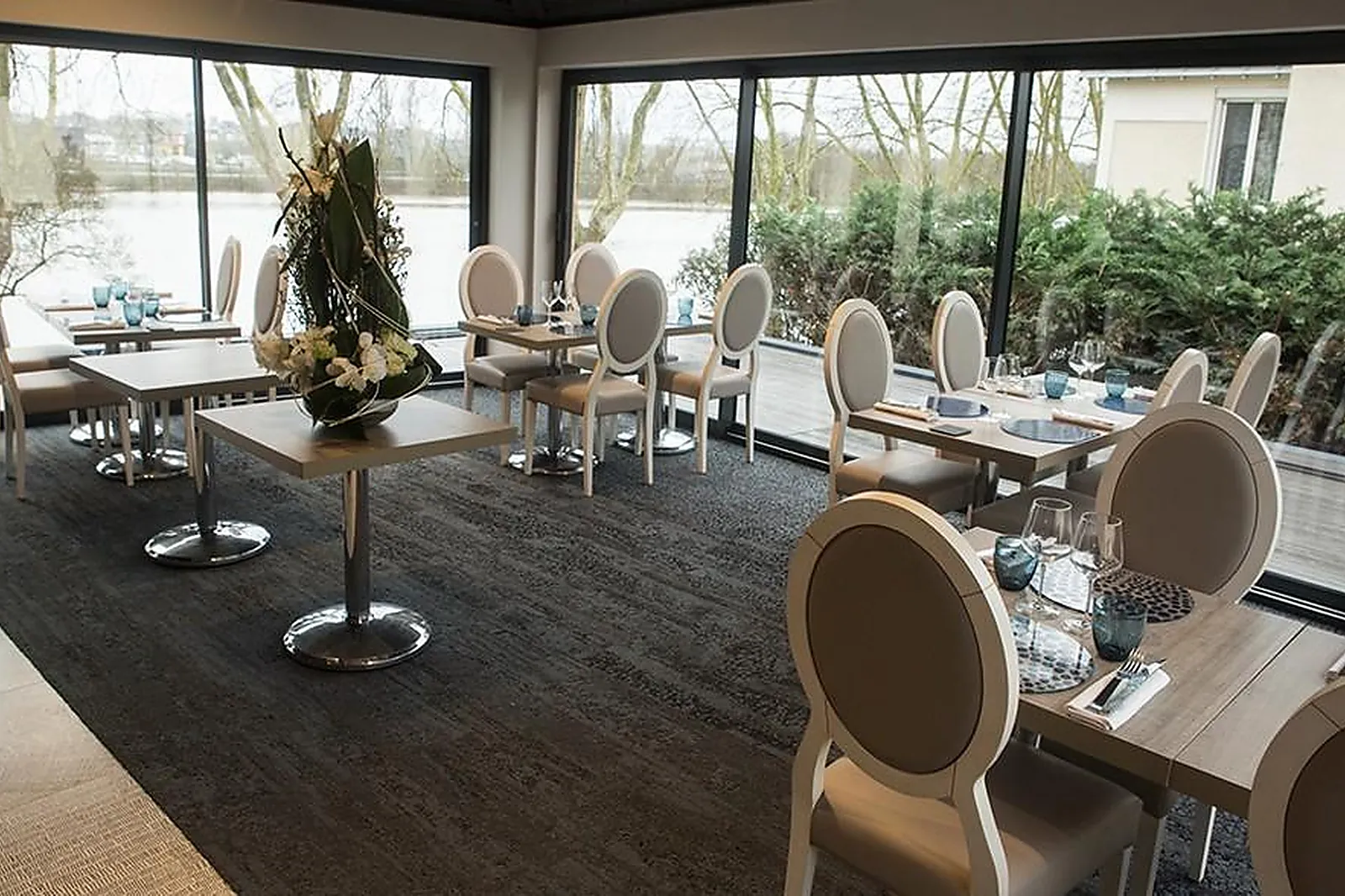 Cafés et Restaurants, RESTAURANTS - ANGERS (MAINE-ET-LOIRE) : RESTAURANT BELLE RIVE