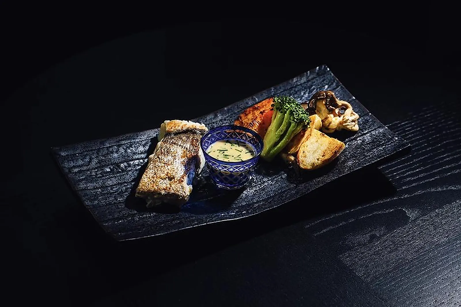 Cafés et Restaurants, RESTAURANTS - ANGERS (MAINE-ET-LOIRE) : RESTAURANT KAZUMI