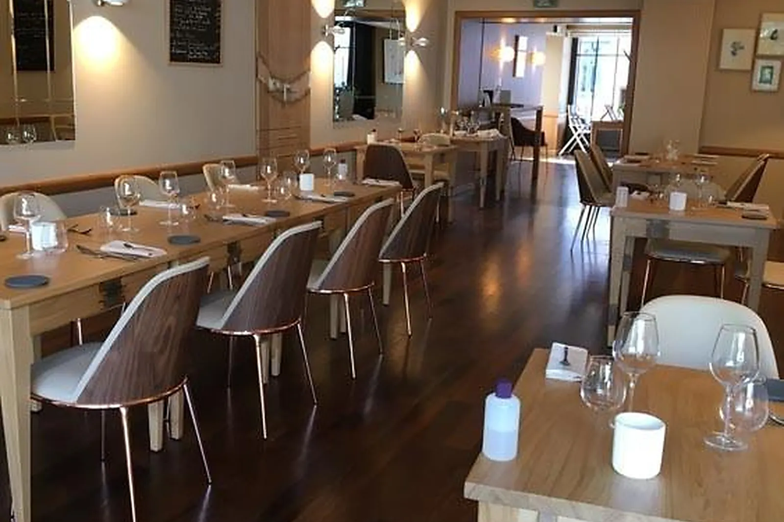 Cafés et Restaurants, RESTAURANTS - ARBOIS (JURA) : LE BISTRONÔME