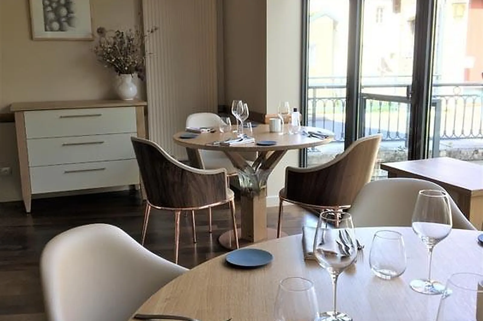 Cafés et Restaurants, RESTAURANTS - ARBOIS (JURA) : LE BISTRONÔME